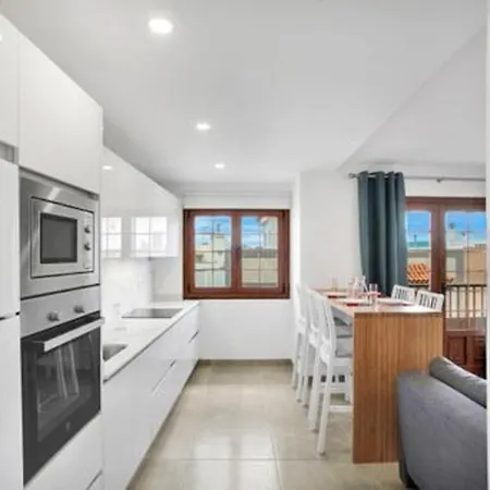 Impeccable 3-bedroom El Unicornio Paula Apartman *